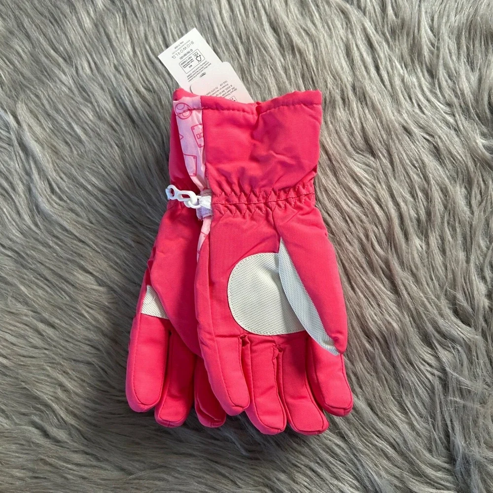 Nintendo Super Mario Snow Gloves Girls Size Small/Medium Pink Princess Peach NWT